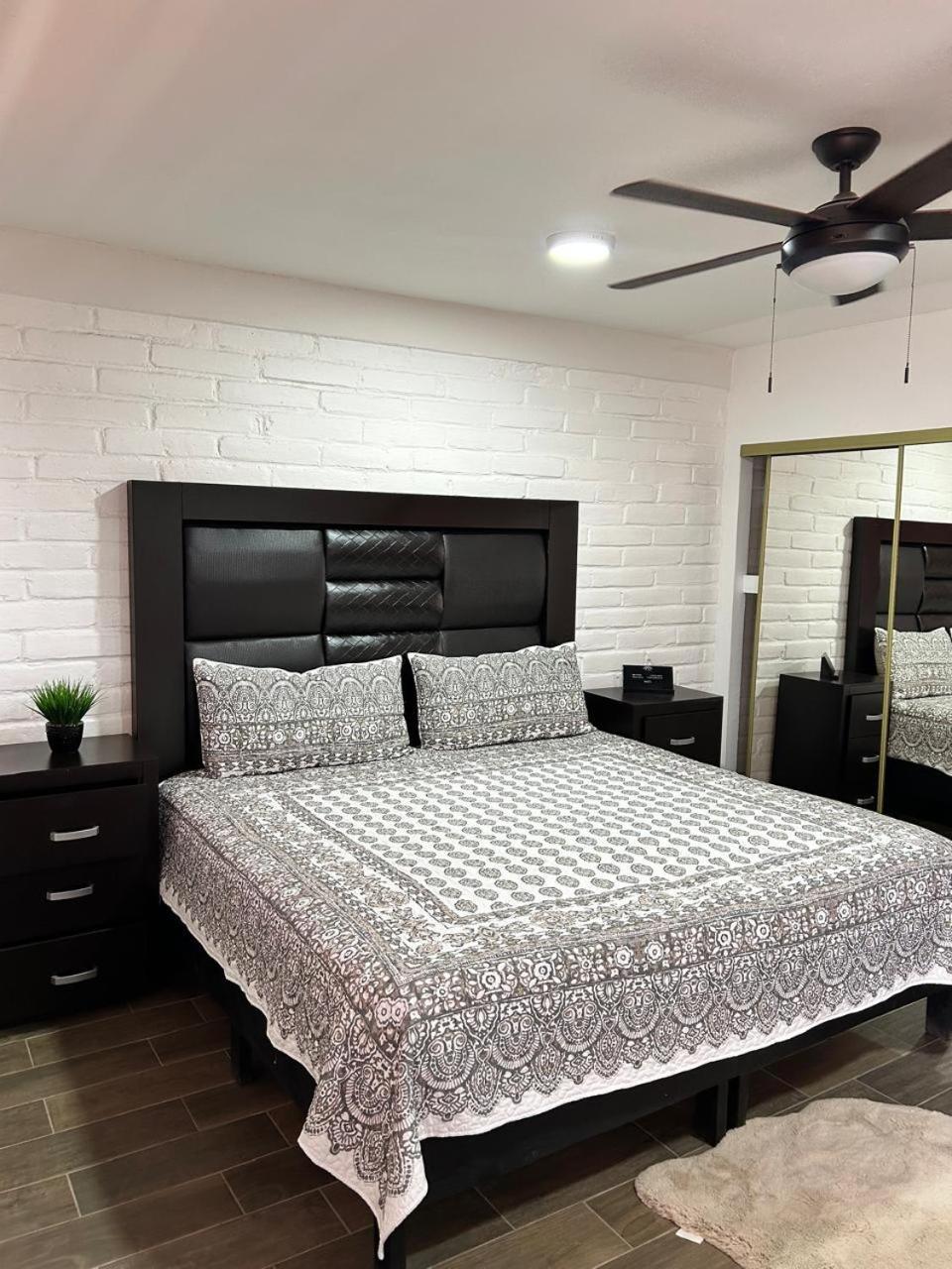 Hotel And Suites Cananea エクステリア 写真
