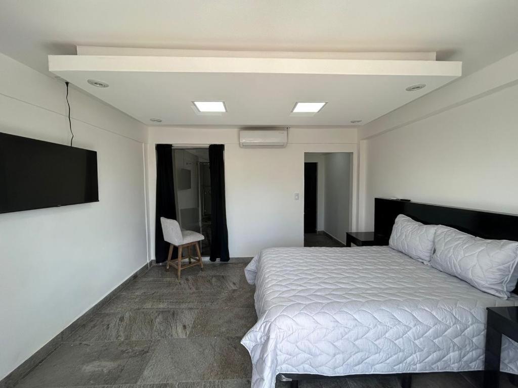 Hotel And Suites Cananea エクステリア 写真