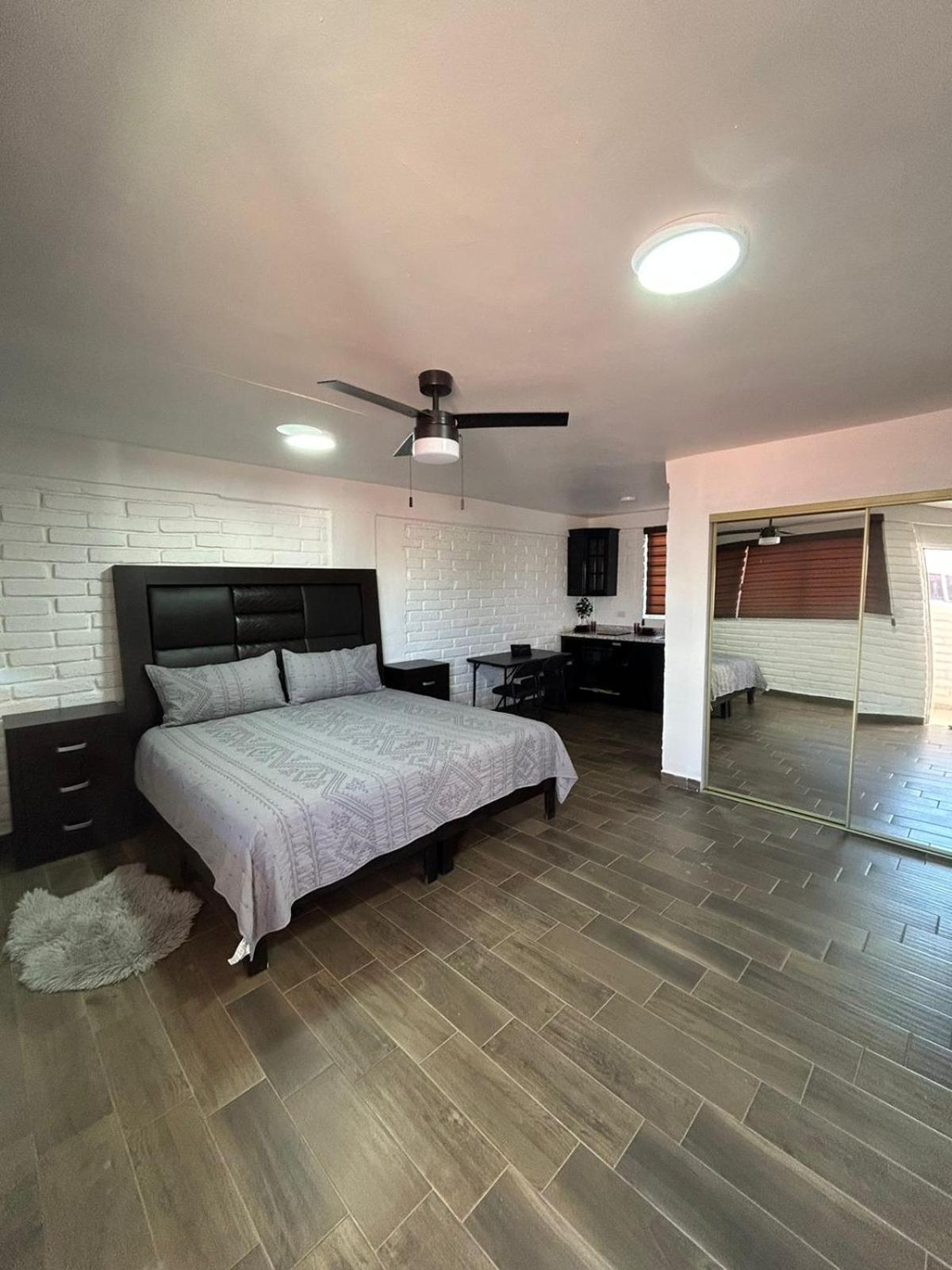 Hotel And Suites Cananea エクステリア 写真
