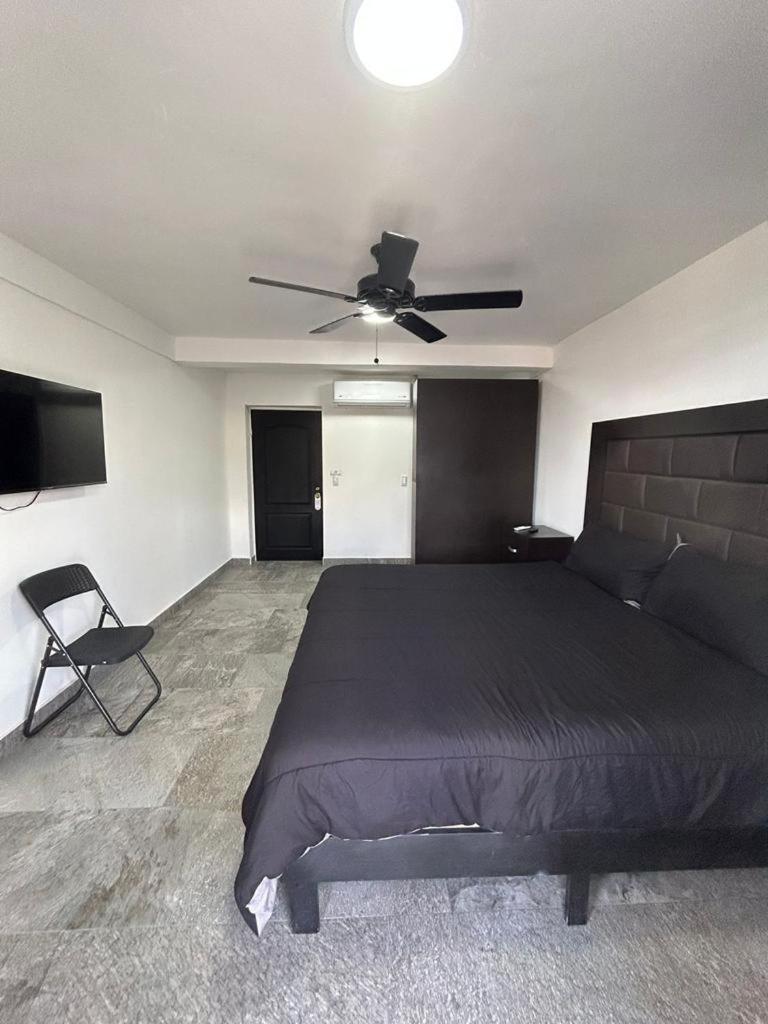 Hotel And Suites Cananea エクステリア 写真