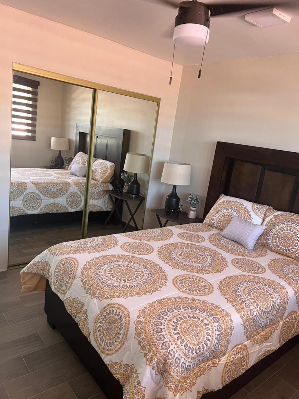 Hotel And Suites Cananea エクステリア 写真